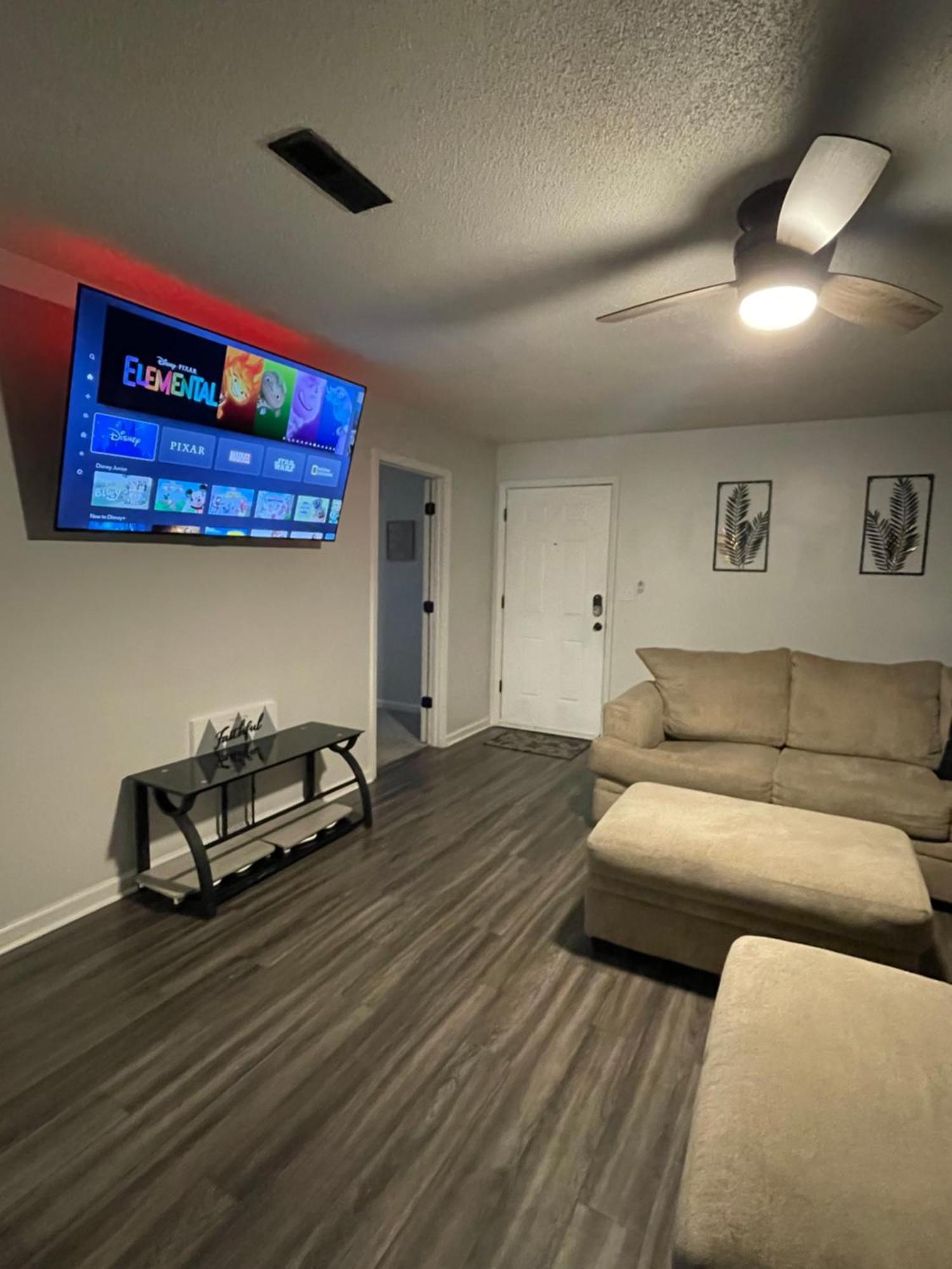 Spacious 1King Bd/2Queen Bd/* 1 Mile From I-85 Lexington Dış mekan fotoğraf